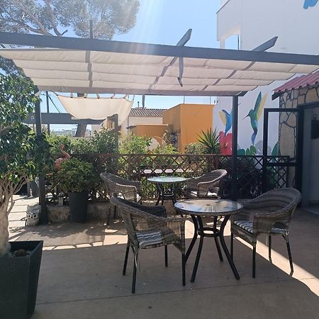 Hostal Belgica Palma Nova  Luaran gambar
