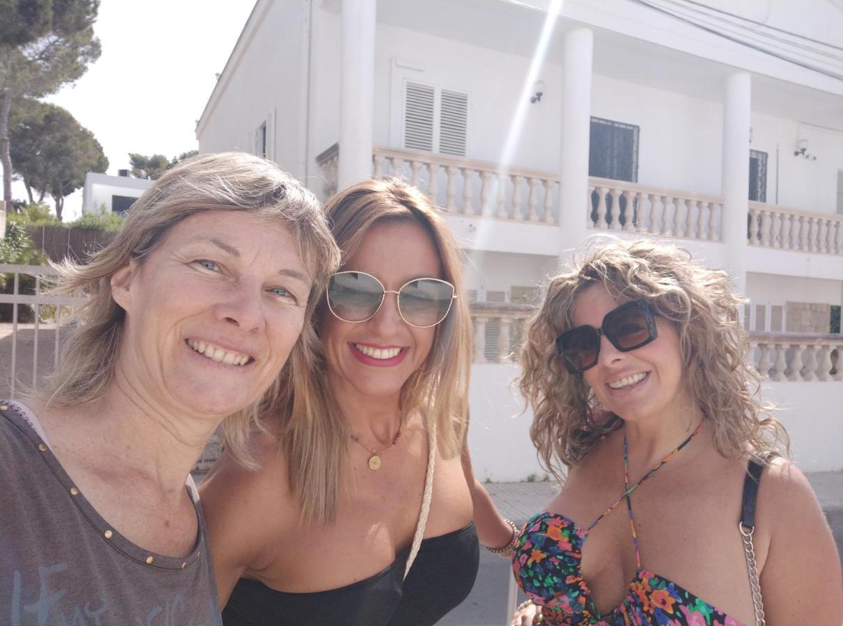 Hostal Belgica Palma Nova  Luaran gambar