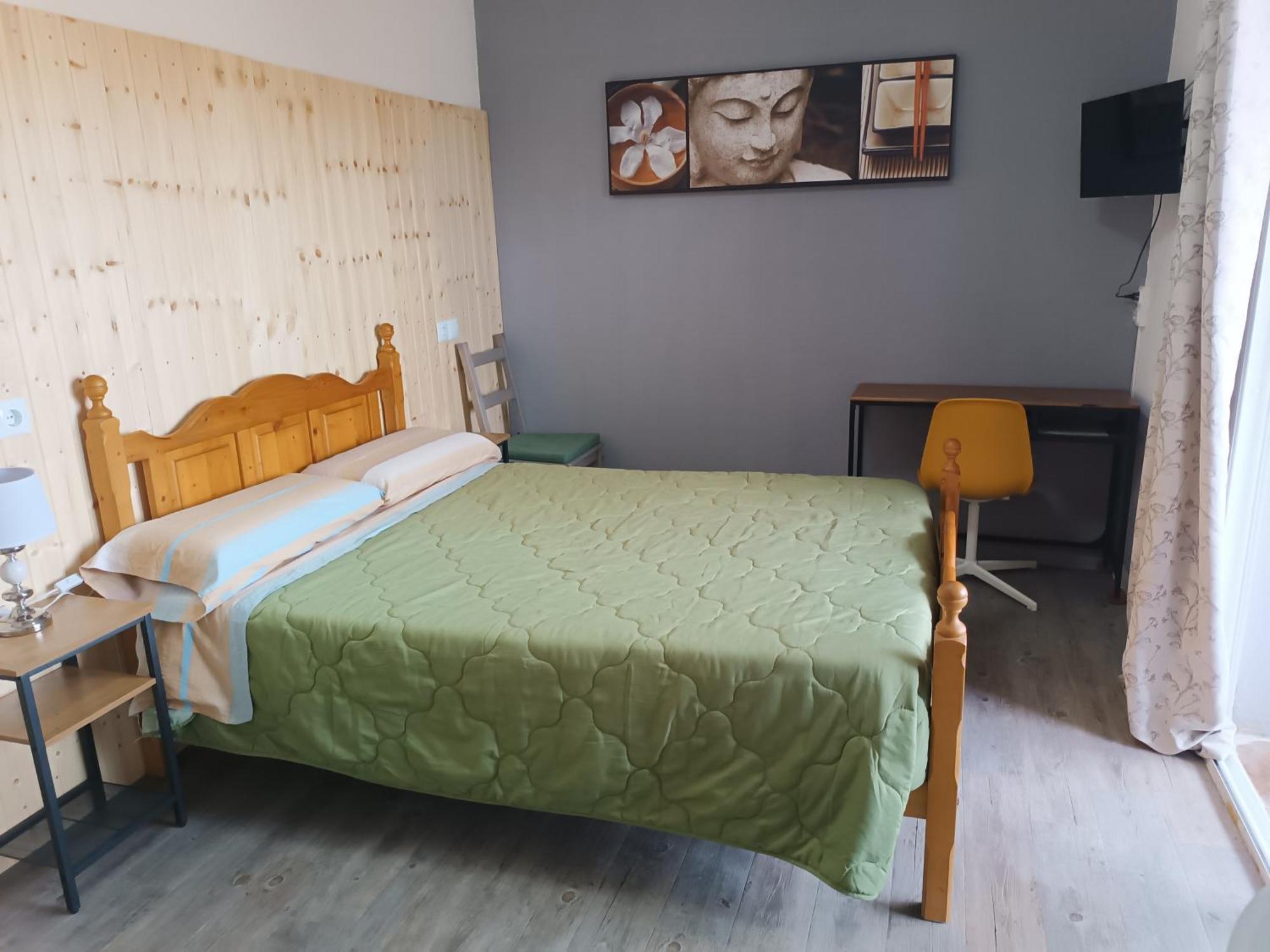 Hostal Belgica Palma Nova  Luaran gambar