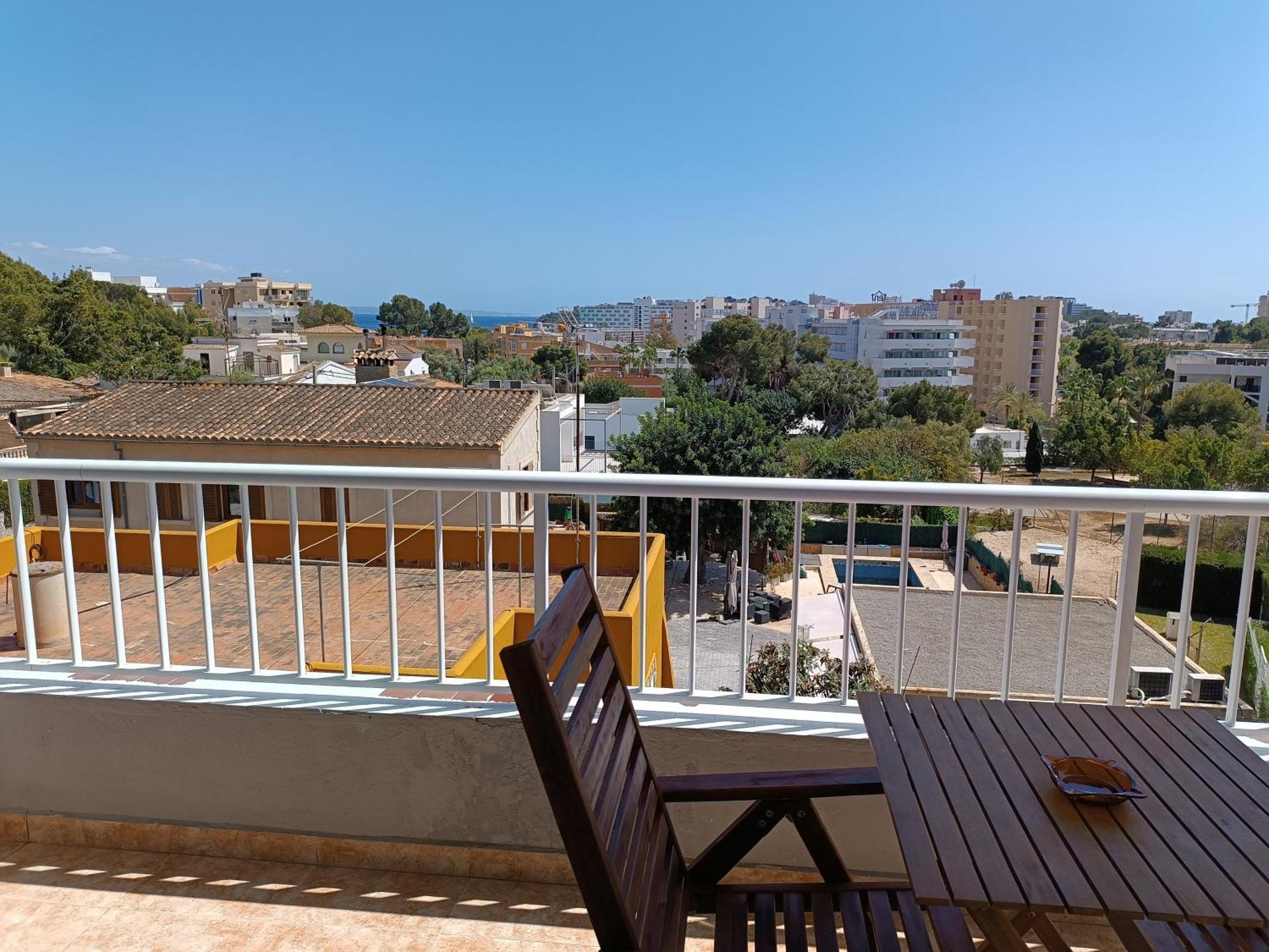 Hostal Belgica Palma Nova  Luaran gambar