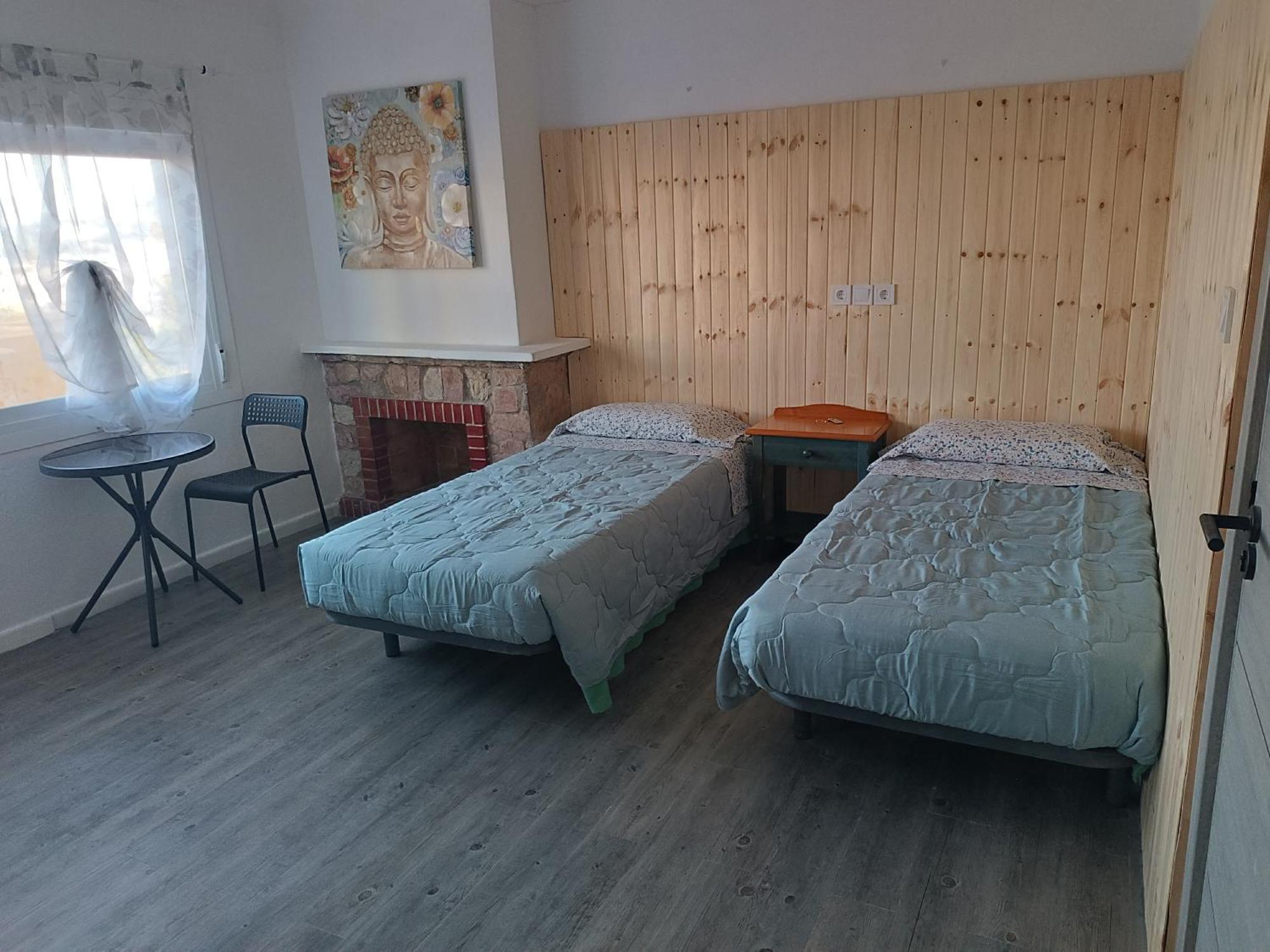 Hostal Belgica Palma Nova  Luaran gambar