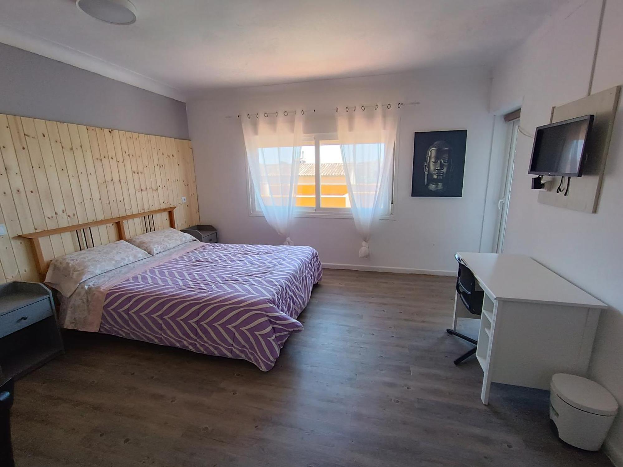 Hostal Belgica Palma Nova  Luaran gambar
