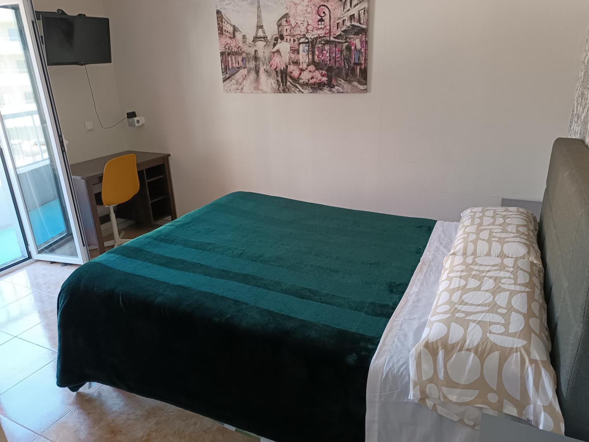 Hostal Belgica Palma Nova  Luaran gambar